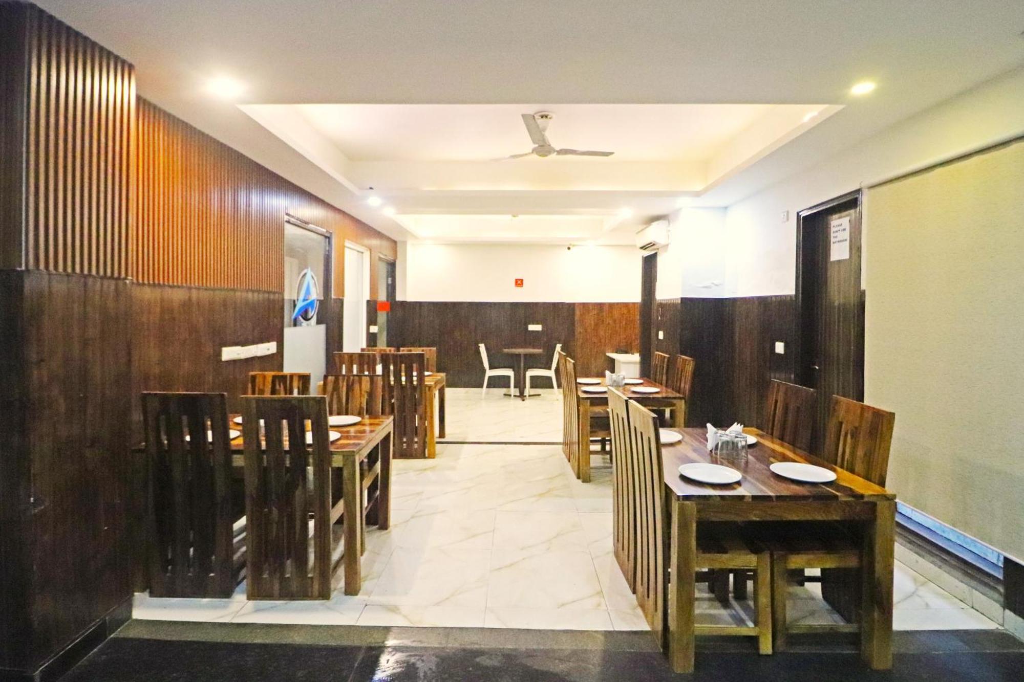Hotel Mayda Prime Near Delhi Airport Ню Делхи Екстериор снимка