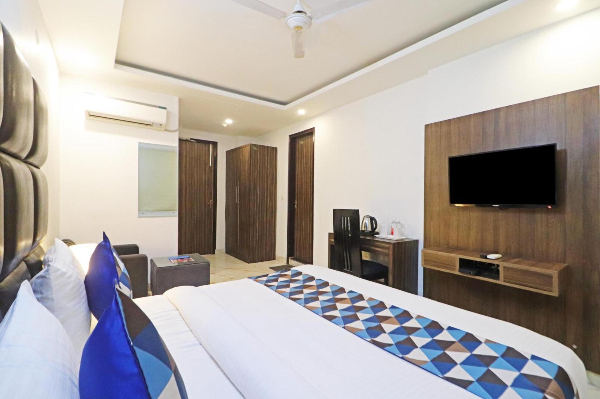 Hotel Mayda Prime Near Delhi Airport Ню Делхи Екстериор снимка