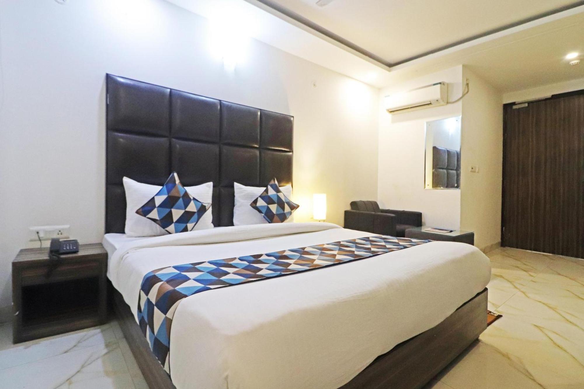 Hotel Mayda Prime Near Delhi Airport Ню Делхи Екстериор снимка